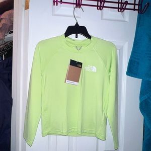 Girl’s NorthFace Sun Long sleeve